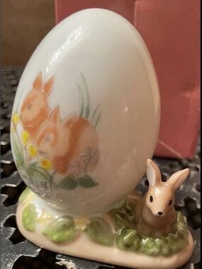 Vintage Ebeling & Reuss Porcelain Egg  With Bunny Base/Stand - Bunny Decor